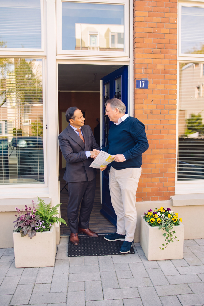 Personal support at a tenant's home
